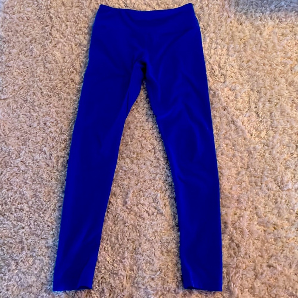 blue leggings